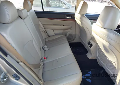 2014 Subaru Outback 2.5I Limited z USA, uszkodzony, nr VIN 4S4BRBLC5E3286980